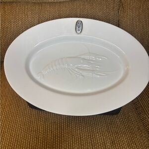 Towle Silversmiths Elegant White Oval Lobster Embossed Serving Platter